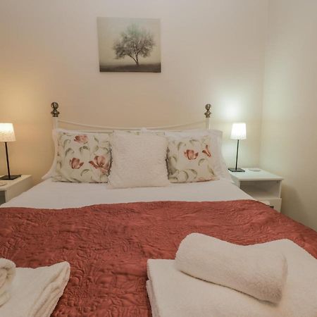 Apartamento Robins Nest Whitby Exterior foto